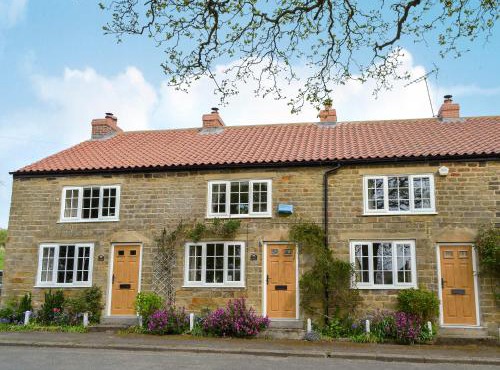 Keldholme Cottages 2 - Uk11488