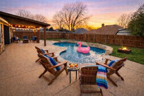 Keller Charm-Near Bear Creek Park & Stadiums,Pool