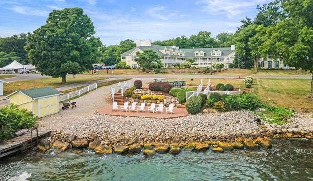 Kelleys Island Venture Resort