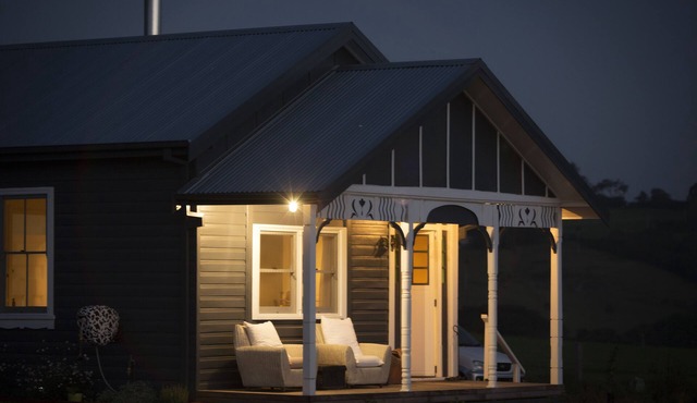 Kelly Cottage - A local Hollywood story