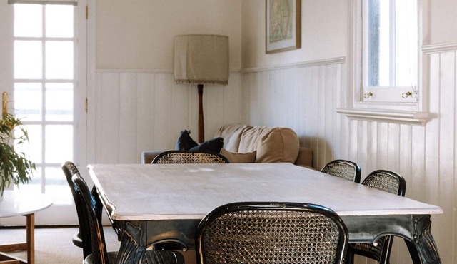 Kelly House - right in town yet peaceful