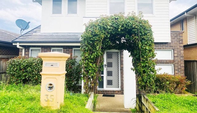 Kellyville 5Br-Closed to Shops, Parks and School