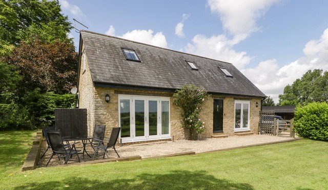 KELPERS BARN, pet friendly, with open fire in Gillingham