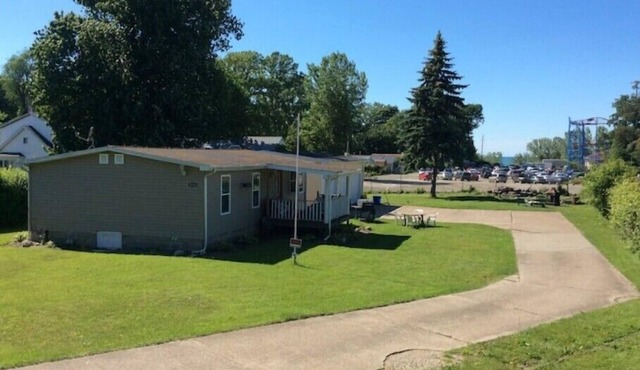 Kelso Woods with private beach access!n