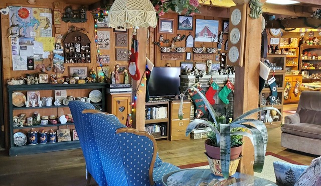 Kennedys Red Barn Inn