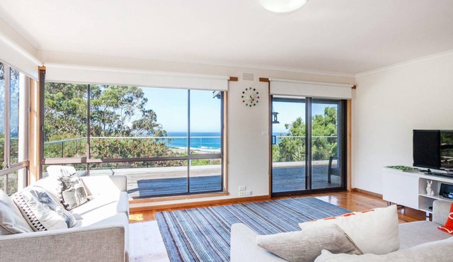 Kennett Bach - Where the Ocean Meets the Forest