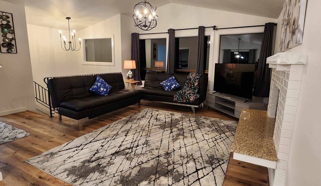 Kent Upper Floor! No pets, SEVERE ALLERGIES