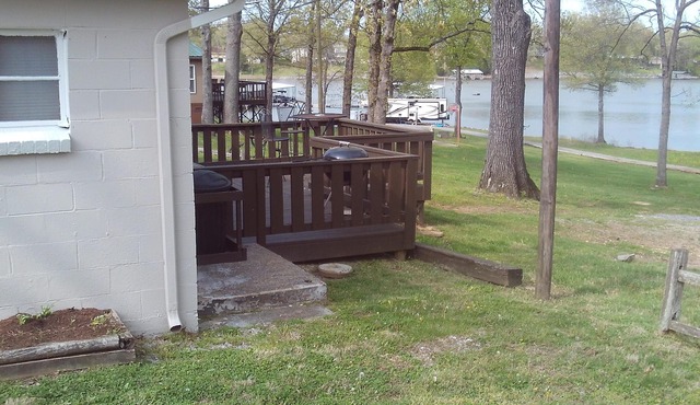 Kentucky Lake View Cottage ~ 1 Bedroom Lakeview