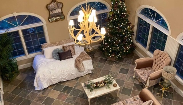 Kentucky’s luxurious hideaway @ Woods Edge Estates