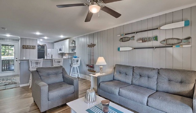 Keowee Key ~ Cozy Condo ~ Golf Course View - Amenities