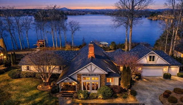 Keowee's Majestic Mountain View