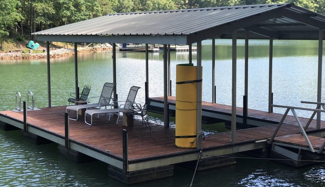 Keowee SC lake home