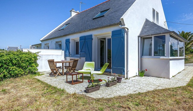 Ker Ar Men - Two Bedroom House, Sleeps 4