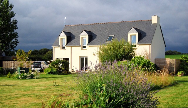 Ker Breizh - Charm of the countryside and the wildness of the Ocean.