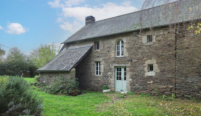 Ker Cado – Guest Rooms Between Brocéliande and the Breton Coast