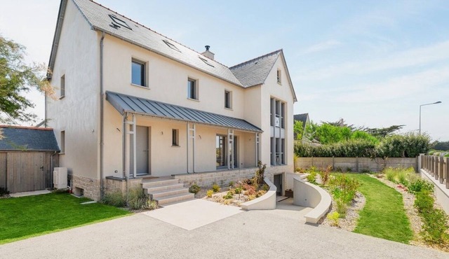 Ker Simone | Seaside Family Villa 300 m² – Beach 2 min | Emerald Coast