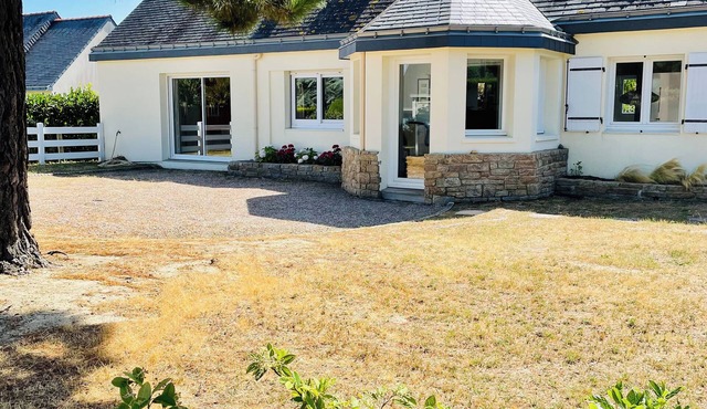 KerDesAmis: recently renovated; 300 m walk to the beach
