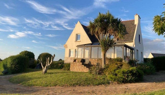 Kermartin - breathtaking view of the bay of Morlaix