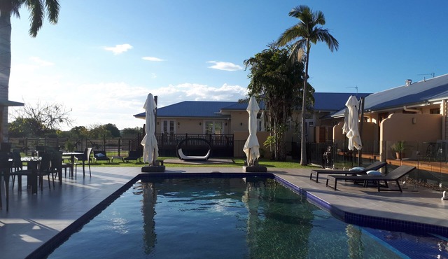 Kernow Charters Towers