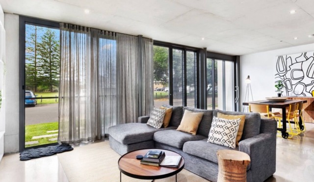 KESCAR 3, TOP NOTCH, Par EXCELLENCE