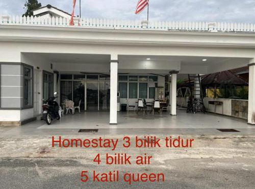 Kesuma Homestay Pantai Murni