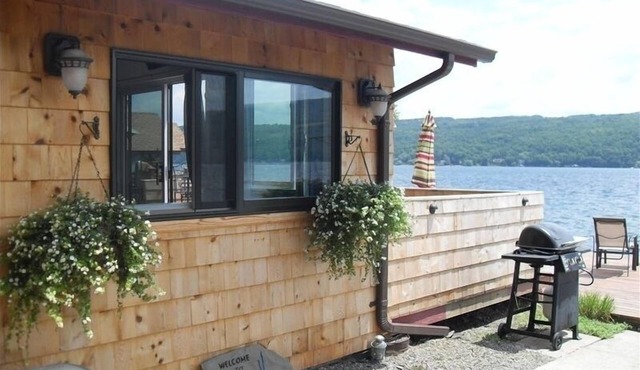 Keuka Lake Bungalow on Waters Edge - 1 Step & U R in the Lake