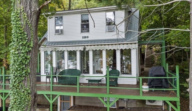 Keuka Lake | Panoramic Lake Views | Lake Access