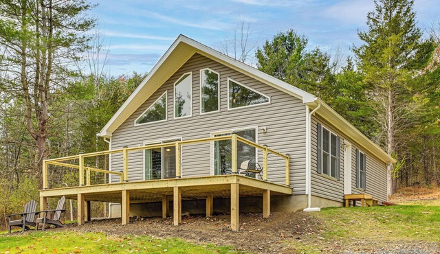 Keuka Lake Retreat Steps From Marina!