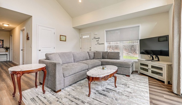 Keuka Lake Retreat Steps From Marina!