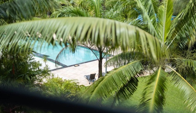 Kewarra Beach Studio Apt with Resort Pool & BBQ