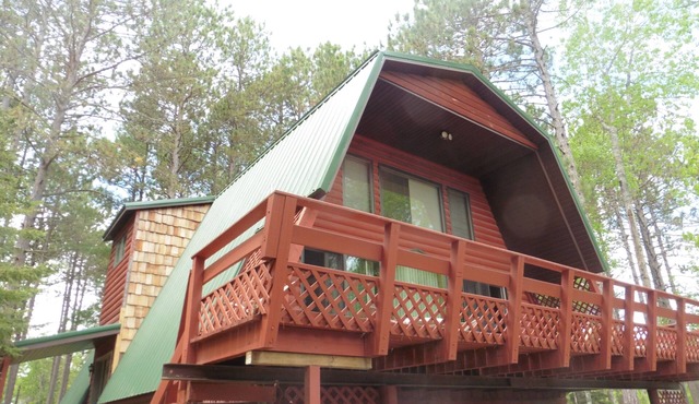 Keweenaw Lake Lodge on Little Rice Lake near Houghton, MI