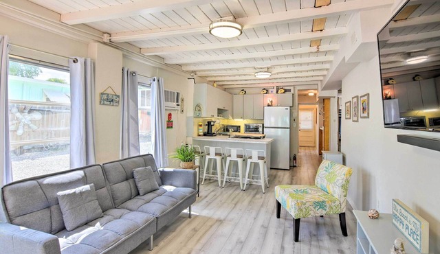 Key Largo Home w/Dock & Private Beach Access