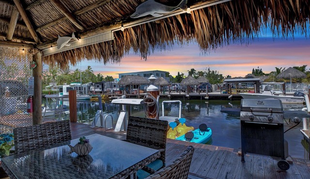 Key Largo Waterfront Paradise w/Kayaks, Private Dock & BBQ