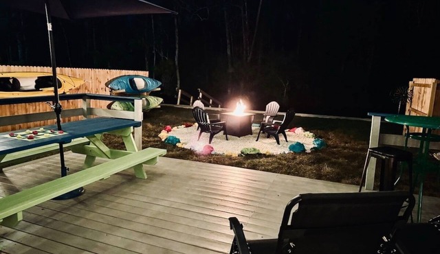 Key Lime Cottage - Waterfront, kayaks, fire pit