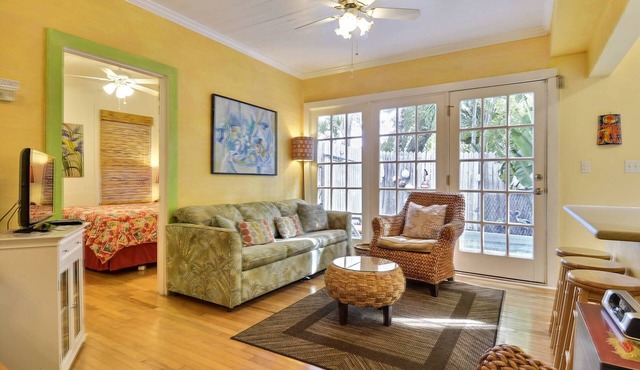 Key Lime Pie by AvantStay | Ideal Location w/Splash Pool & Out Door Dining