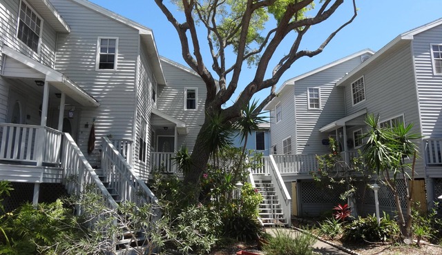Key West Style Townhome Intercoastal Waterviews!n