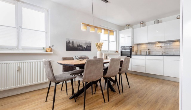 KeyForest Homes | Duplex | Panoramic Views | Near Basel | Coffee Bar | Parking in Lörrach