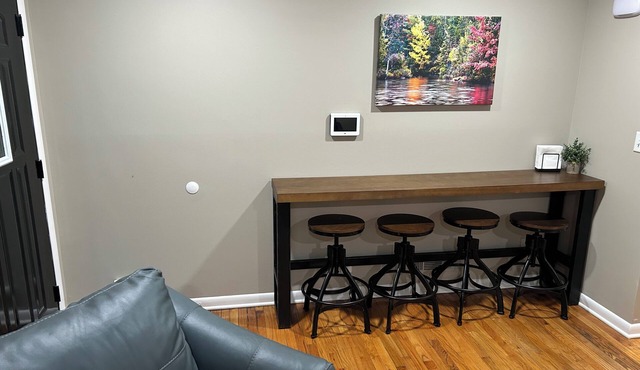 Keyless Entry, 3 BR 2 BA, 5 total nBeds, Family Friendly
