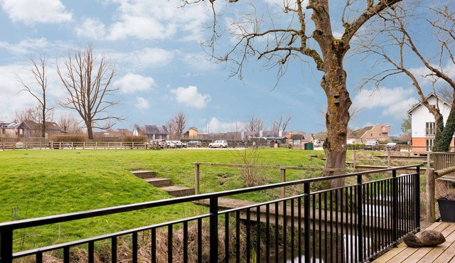 Keynes Cottage (MV20) Lower Mill Estate, Cotswolds