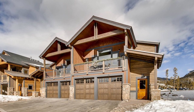 Keystone 4BR Townhome at River Run Base - Prices lowered for open dates!