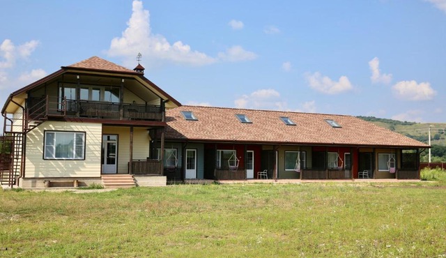 Khutorland GuestHouse