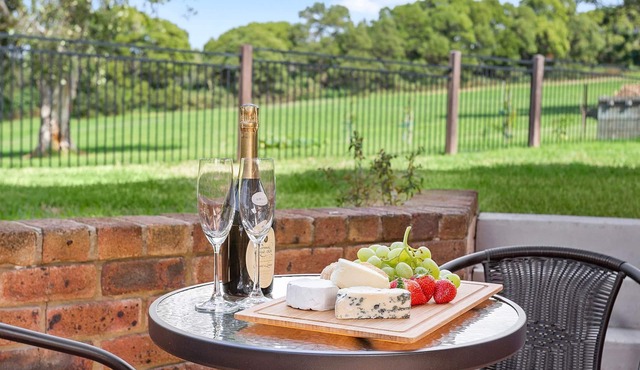 Kiama Downs Escape - Reserve View