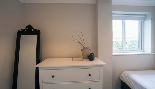 Kick back and relax in this spacious 4-Bedroom Home near York Wildlife Reserve