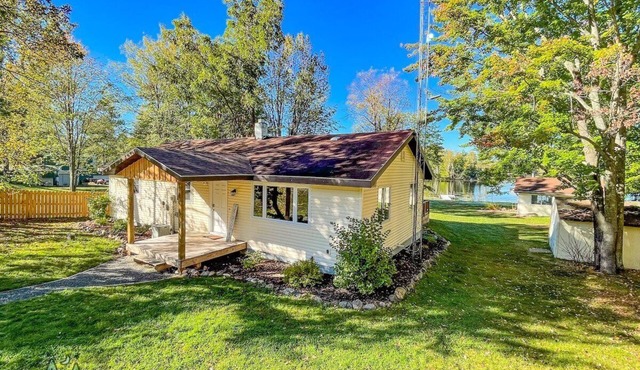 Kick Back Kabin, Phillips Cozy Four-Season Cabin