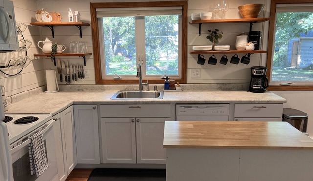Kid friendly home 10 minutes from the Mall of America