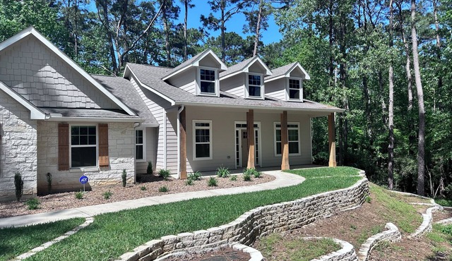 Kid-Friendly Lake Escape in Cape Royale - Coldspring