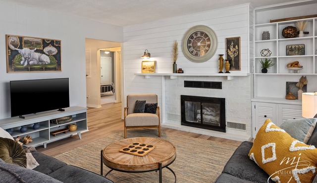 Kid Friendly. Outdoor space. Fully stocked kitchen. Bright and clean.