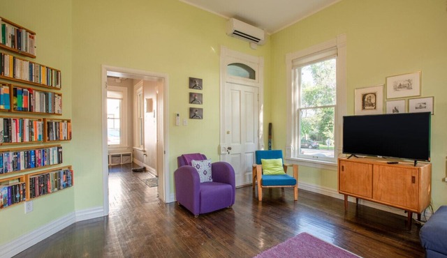 Kid-Friendly Stay with Backyard: Long Stays