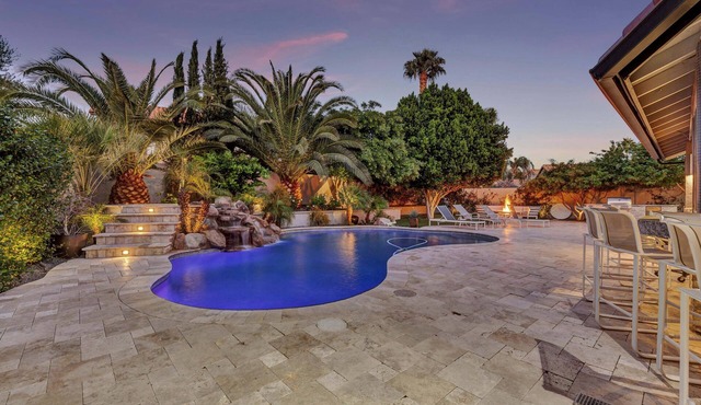 KIERLAND FINEST+PRIVATE YARD+CUSTOM HOME+ALL TOILETRIES PROVIDED! ⭐️⭐️⭐️⭐️⭐️ PROPERTY