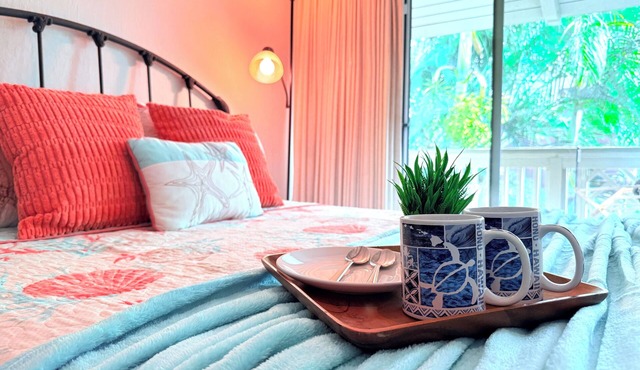 Kihei Bay Surf #250 Renovated Studio, Wifi, close to Beach, Great Rates!